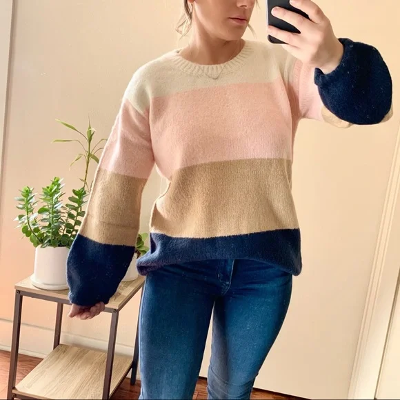 HP | kelsey colorblock balloon sleeve sweater | - Picture 2 of 7